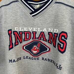 1990s Vintage Cleveland Indians Sweatshirt 2X Embroidered Chief Wahoo MLB